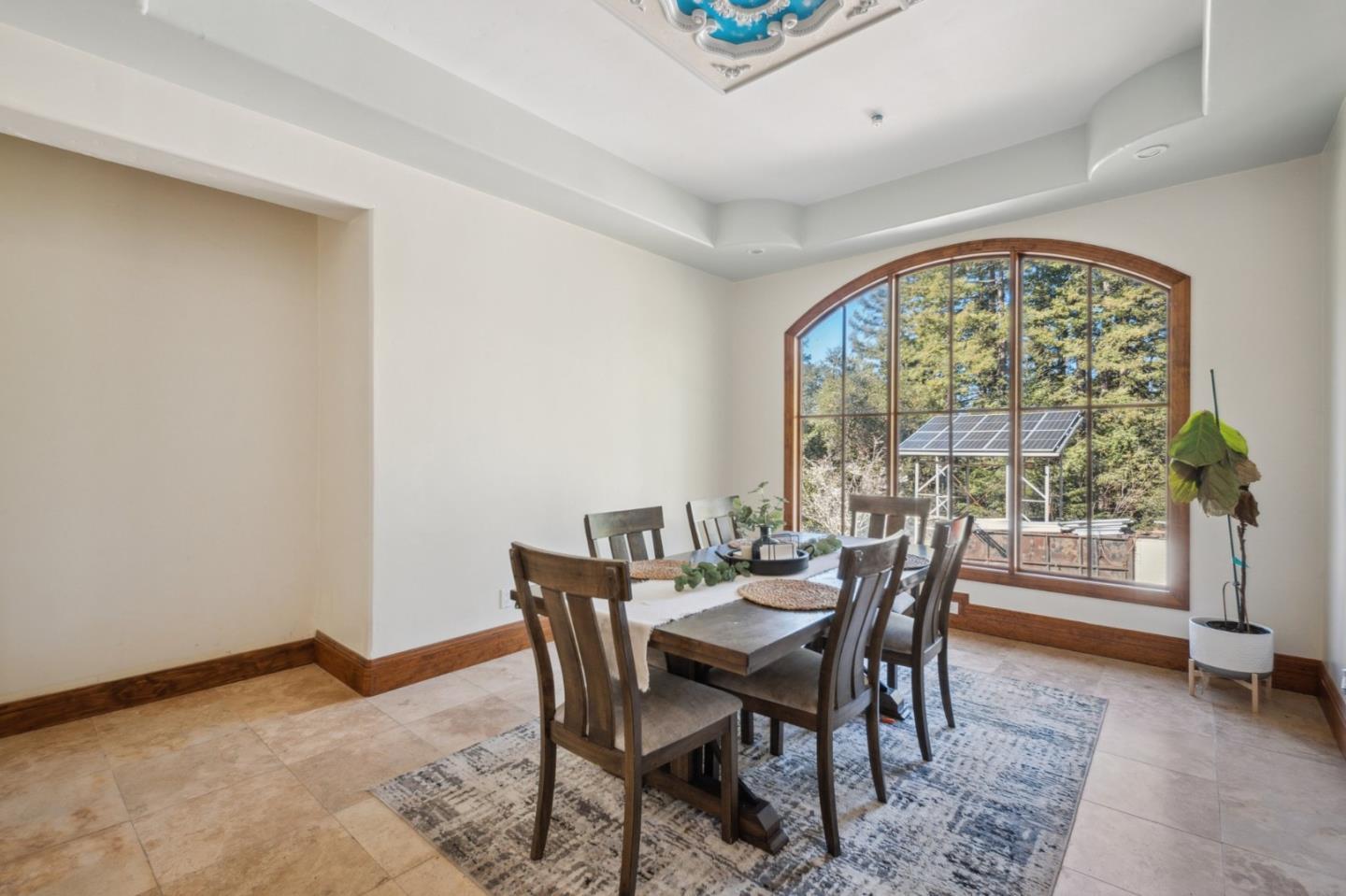 Detail Gallery Image 20 of 51 For 24541 Miller Hill Rd, Los Gatos,  CA 95033 - 5 Beds | 5/1 Baths