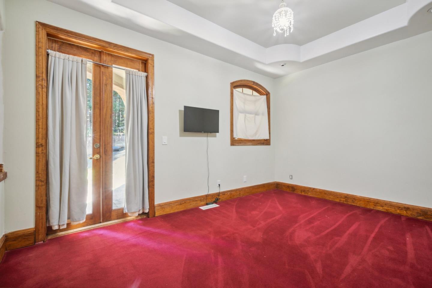 Detail Gallery Image 22 of 51 For 24541 Miller Hill Rd, Los Gatos,  CA 95033 - 5 Beds | 5/1 Baths