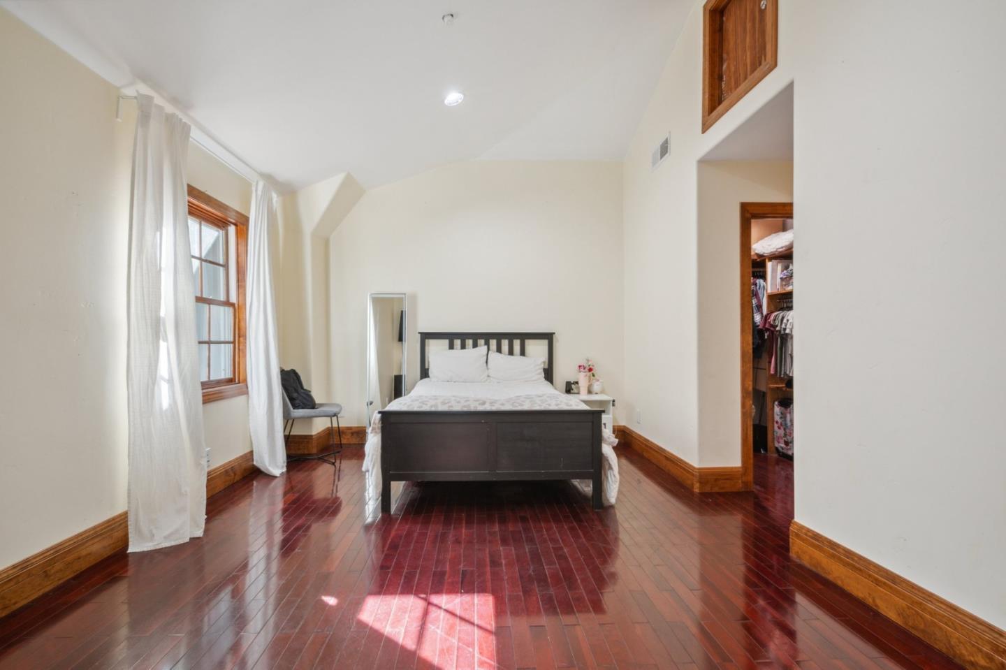 Detail Gallery Image 41 of 51 For 24541 Miller Hill Rd, Los Gatos,  CA 95033 - 5 Beds | 5/1 Baths