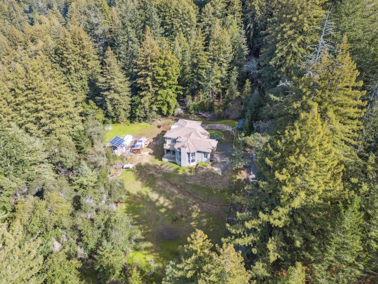 Detail Gallery Image 48 of 51 For 24541 Miller Hill Rd, Los Gatos,  CA 95033 - 5 Beds | 5/1 Baths