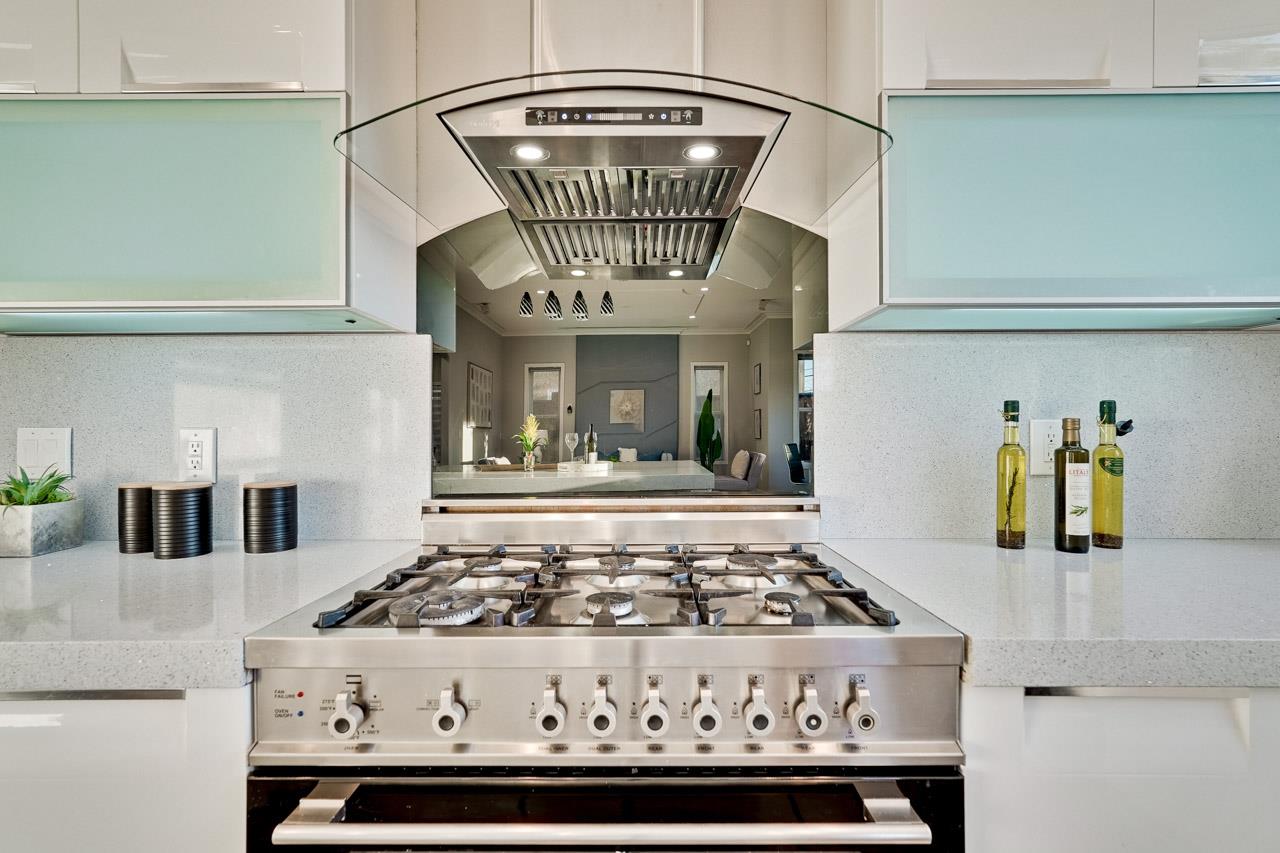 Detail Gallery Image 21 of 60 For 1067 Avondale St, San Jose,  CA 95129 - 4 Beds | 3/1 Baths