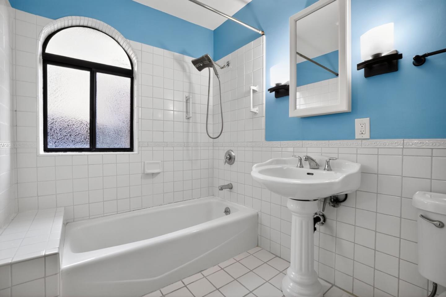 Detail Gallery Image 23 of 28 For 307 Moosehead Dr, Aptos,  CA 95003 - 4 Beds | 2 Baths