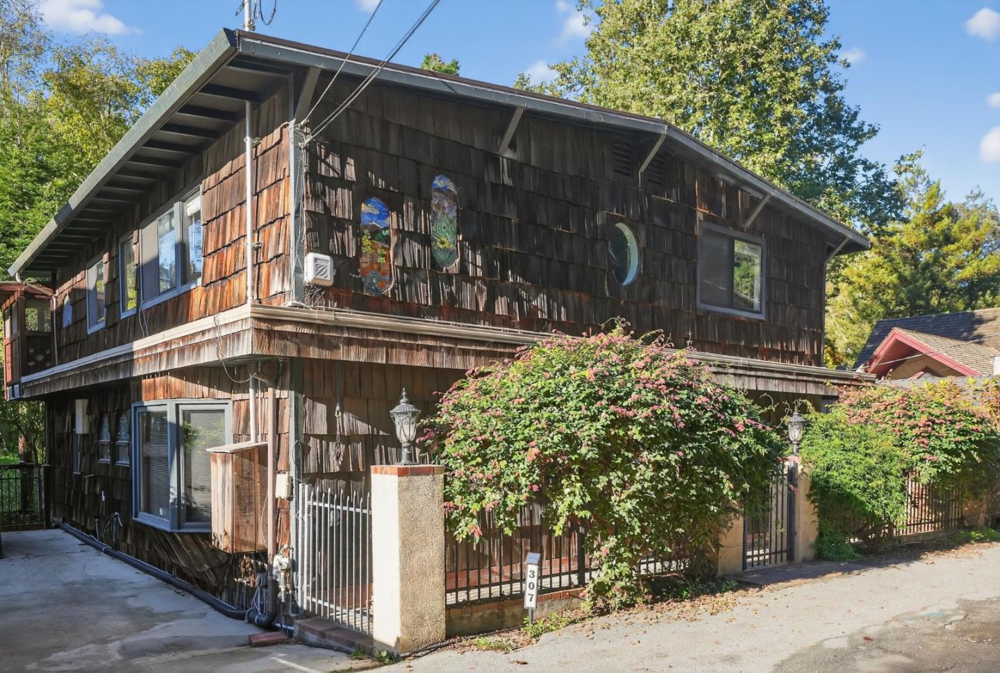 Detail Gallery Image 5 of 28 For 307 Moosehead Dr, Aptos,  CA 95003 - 4 Beds | 2 Baths