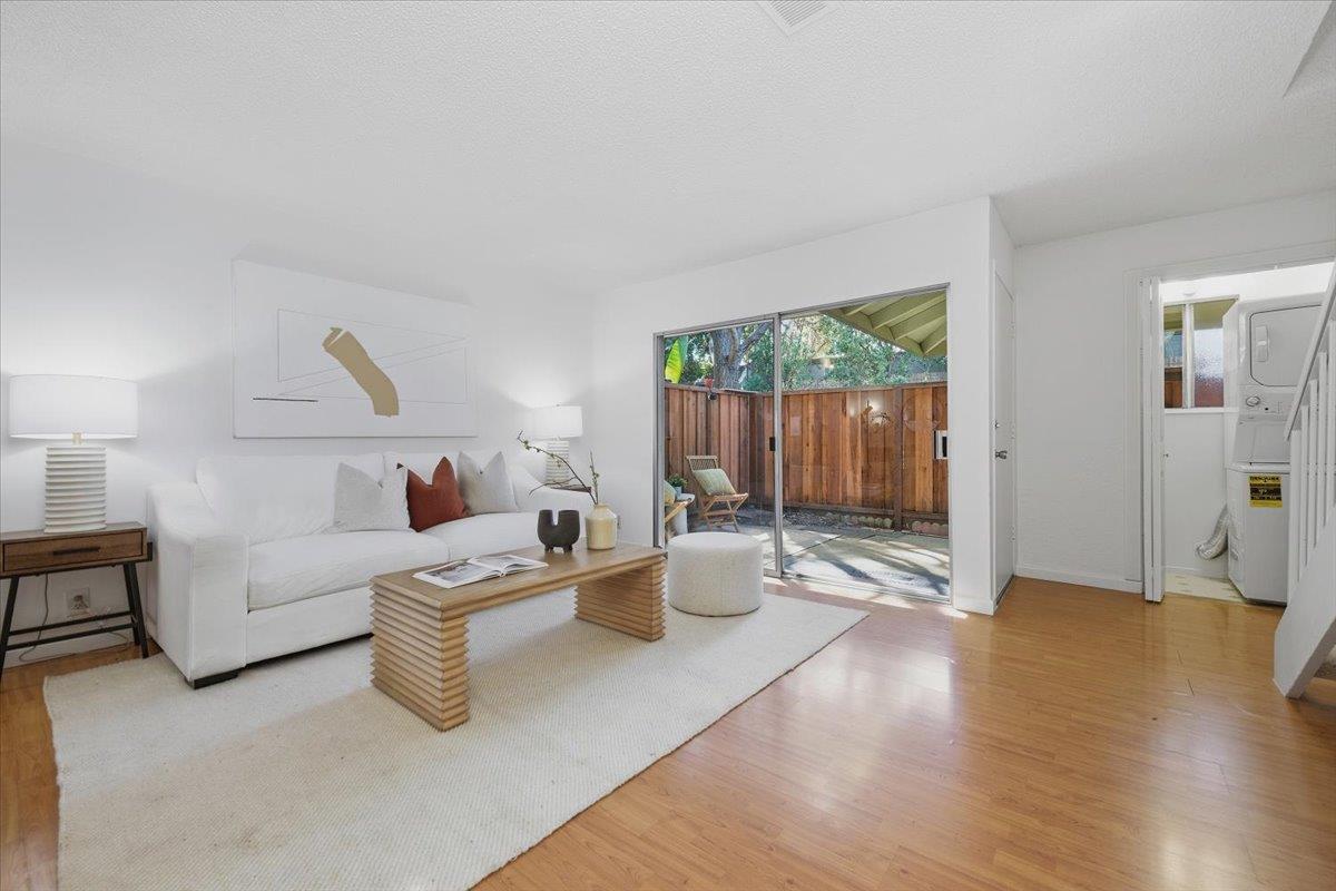 Detail Gallery Image 3 of 21 For 5751 Birch Ter, Fremont,  CA 94538 - 2 Beds | 1/1 Baths