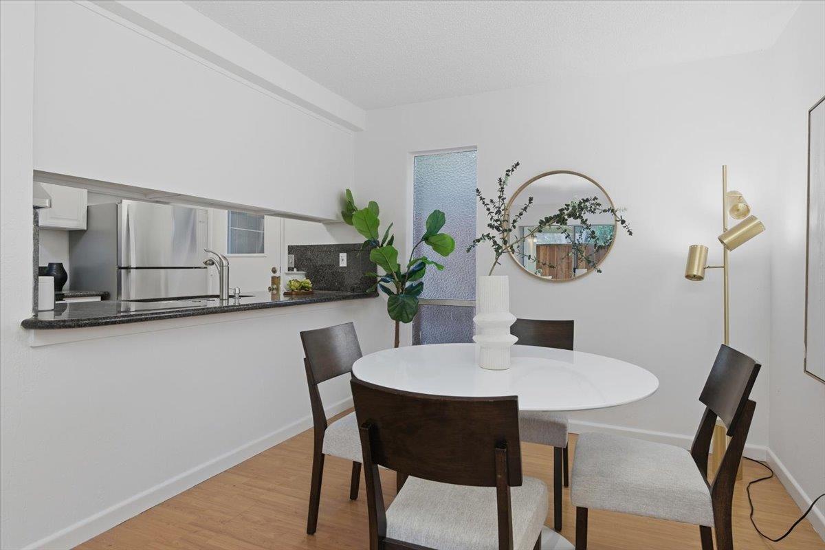 Detail Gallery Image 5 of 21 For 5751 Birch Ter, Fremont,  CA 94538 - 2 Beds | 1/1 Baths