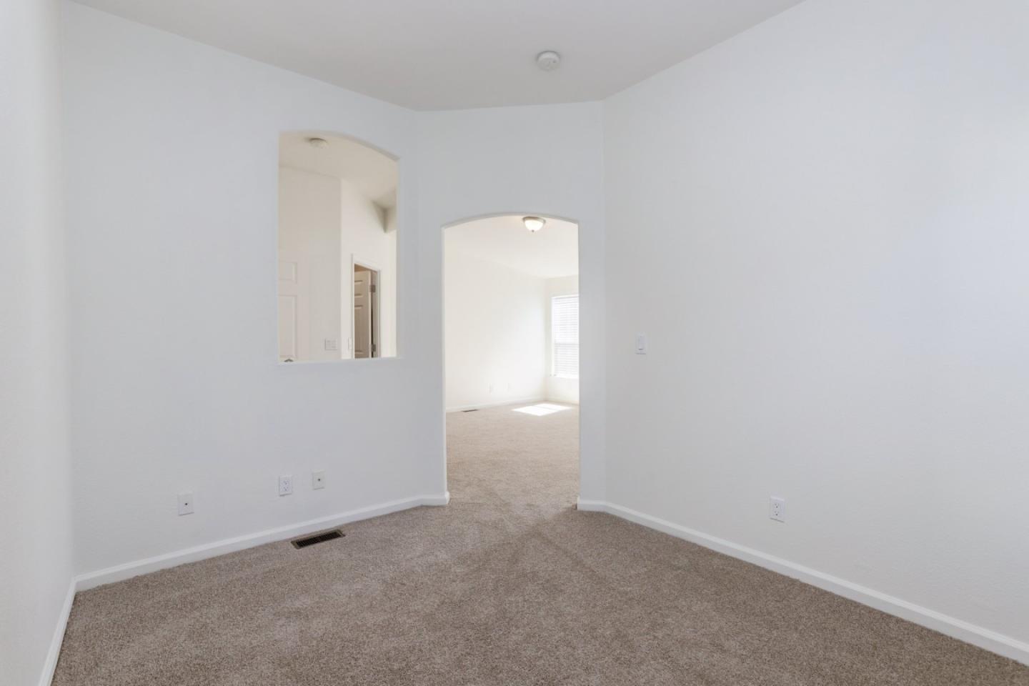 Detail Gallery Image 24 of 42 For 471 Mill Pond Dr #471,  San Jose,  CA 95125 - 3 Beds | 2 Baths