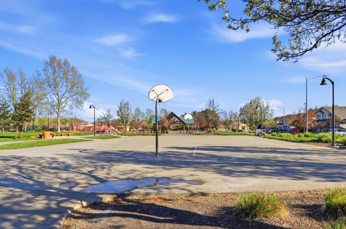 Detail Gallery Image 52 of 53 For 1536 Jackdow Ct, Gilroy,  CA 95020 - 4 Beds | 3 Baths