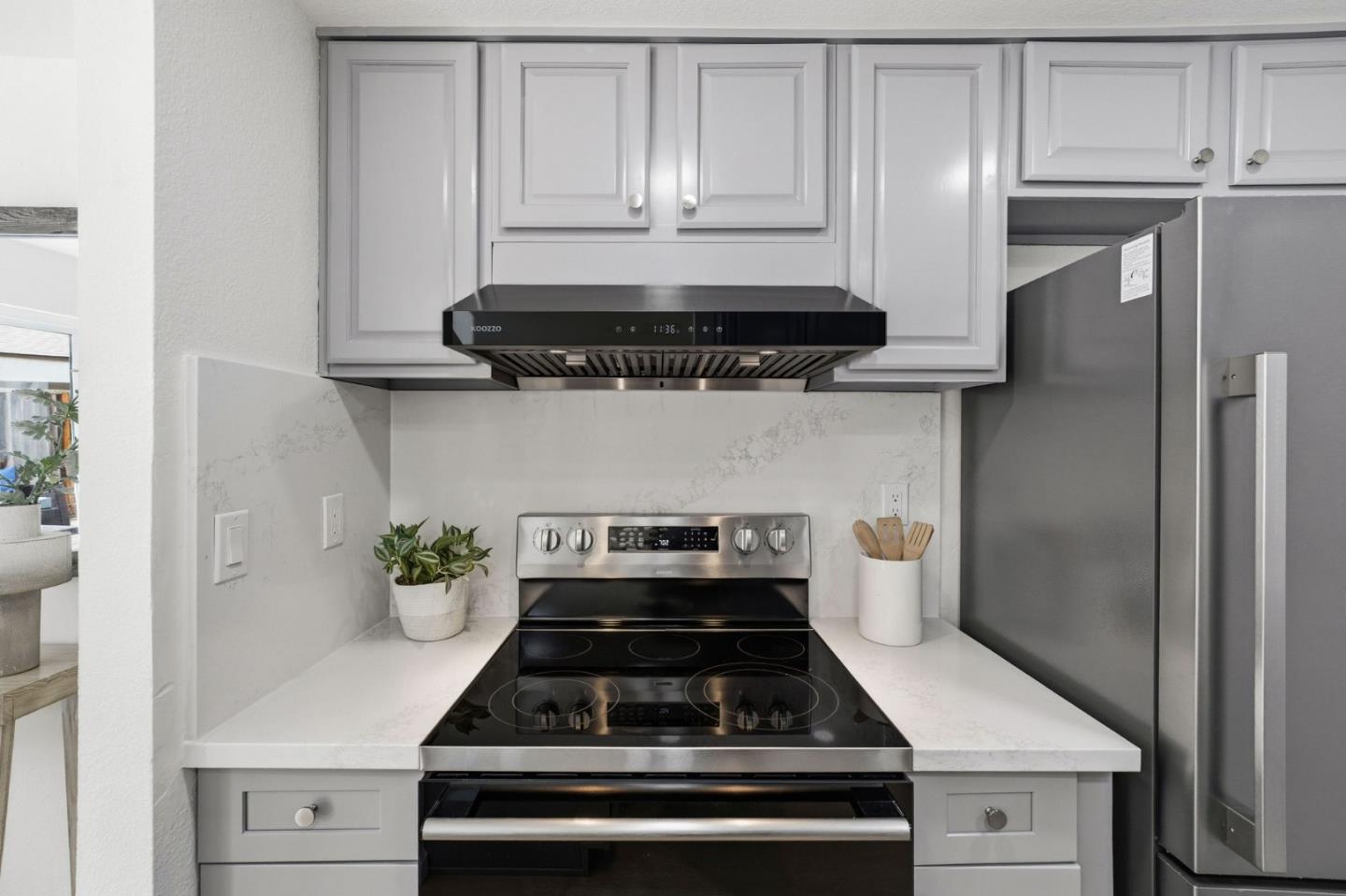 Detail Gallery Image 22 of 43 For 1940 N Star Cir, San Jose,  CA 95131 - 4 Beds | 3 Baths