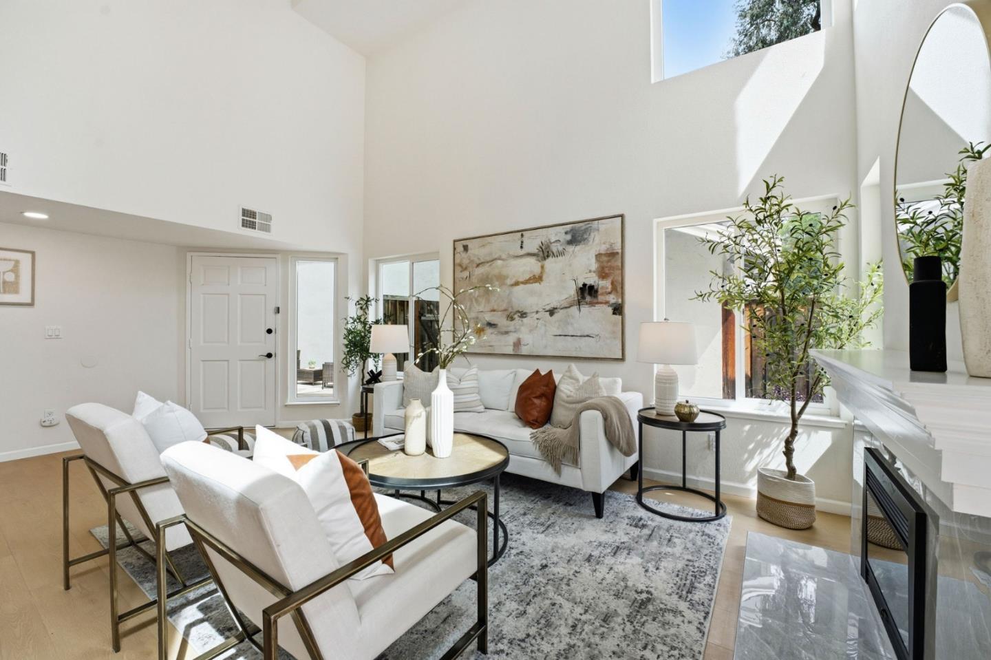 Detail Gallery Image 7 of 43 For 1940 N Star Cir, San Jose,  CA 95131 - 4 Beds | 3 Baths