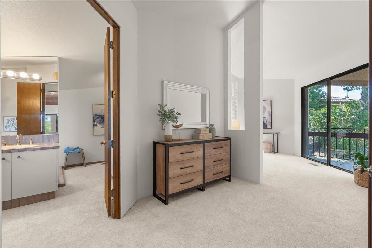 Detail Gallery Image 17 of 39 For 16655 Oak View Cir, Morgan Hill,  CA 95037 - 5 Beds | 4/1 Baths