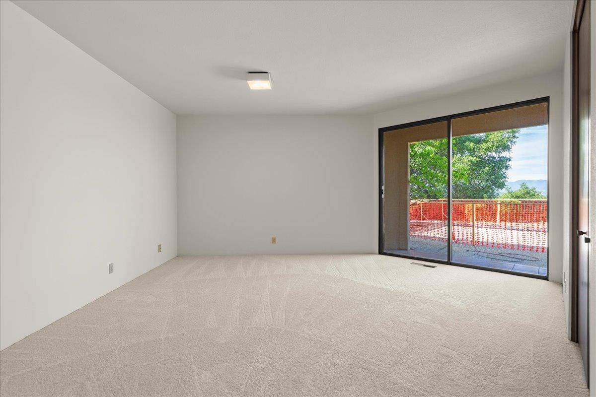 Detail Gallery Image 28 of 39 For 16655 Oak View Cir, Morgan Hill,  CA 95037 - 5 Beds | 4/1 Baths