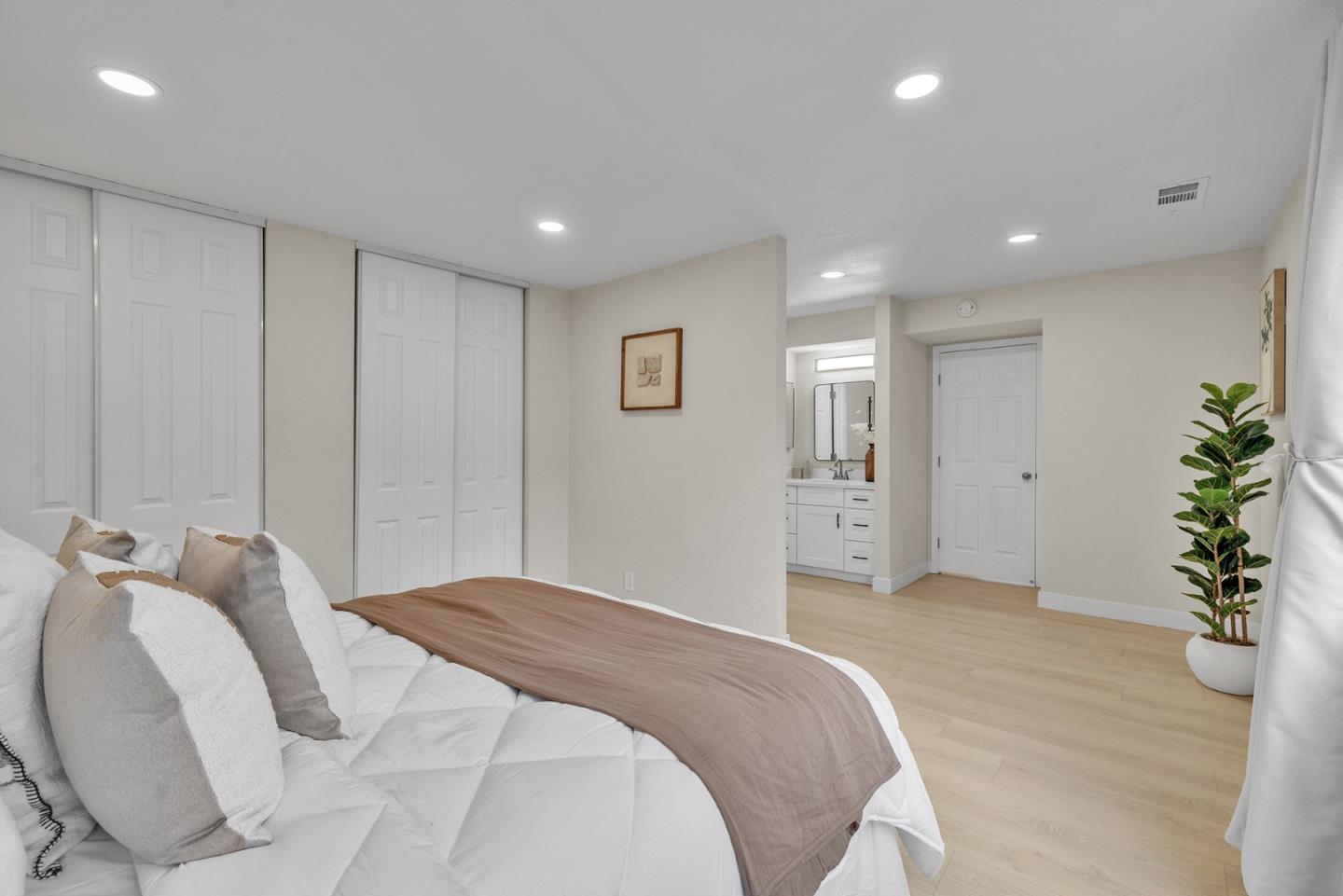 Photo #16: ML82040295 Listing: Photo #16