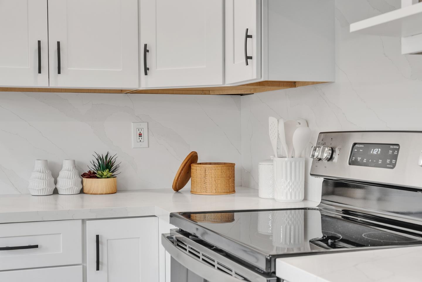 Photo #28: ML82040295 Listing: Photo #28