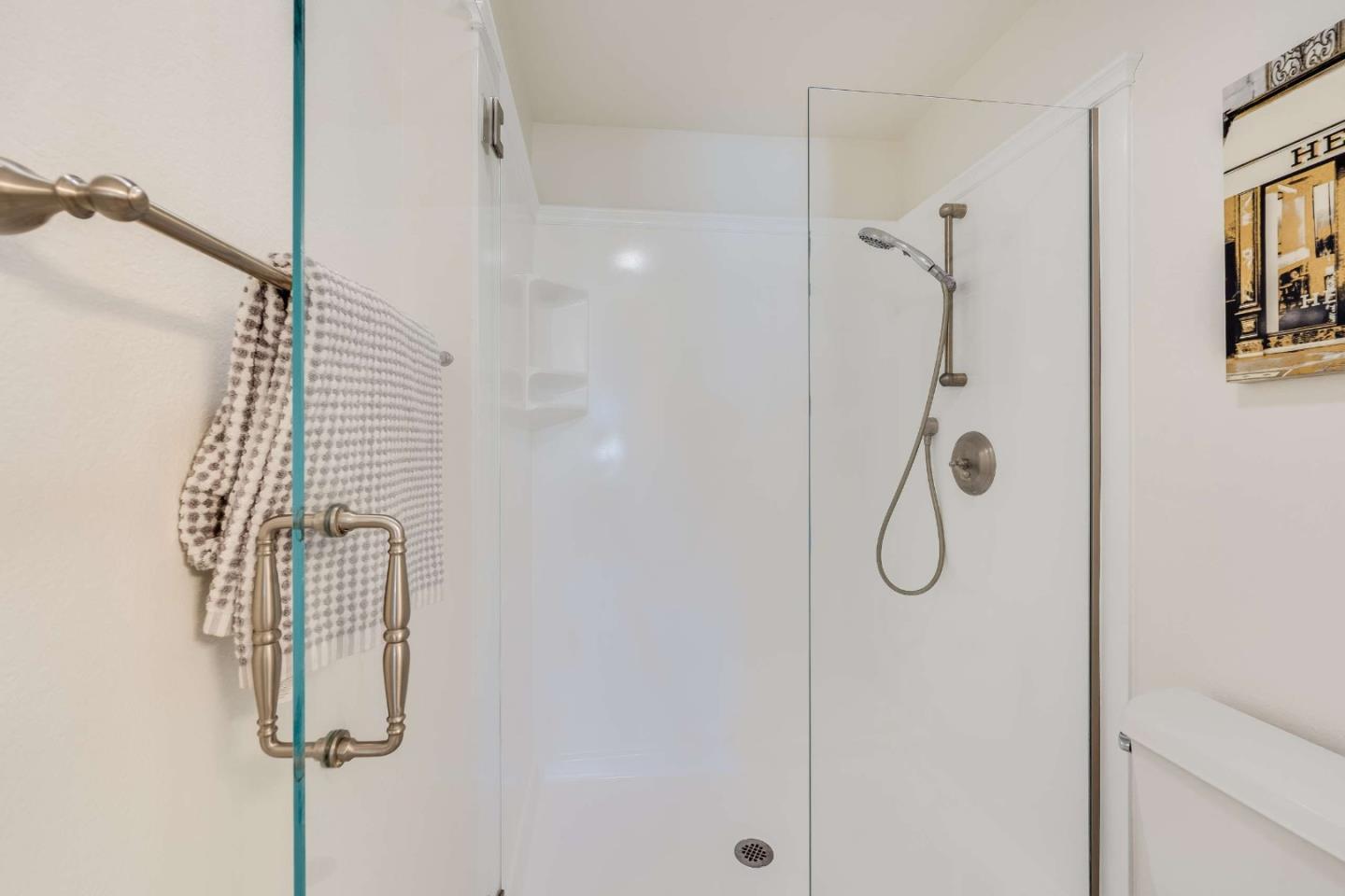 Photo #28: ML82040299 Listing: Photo #28