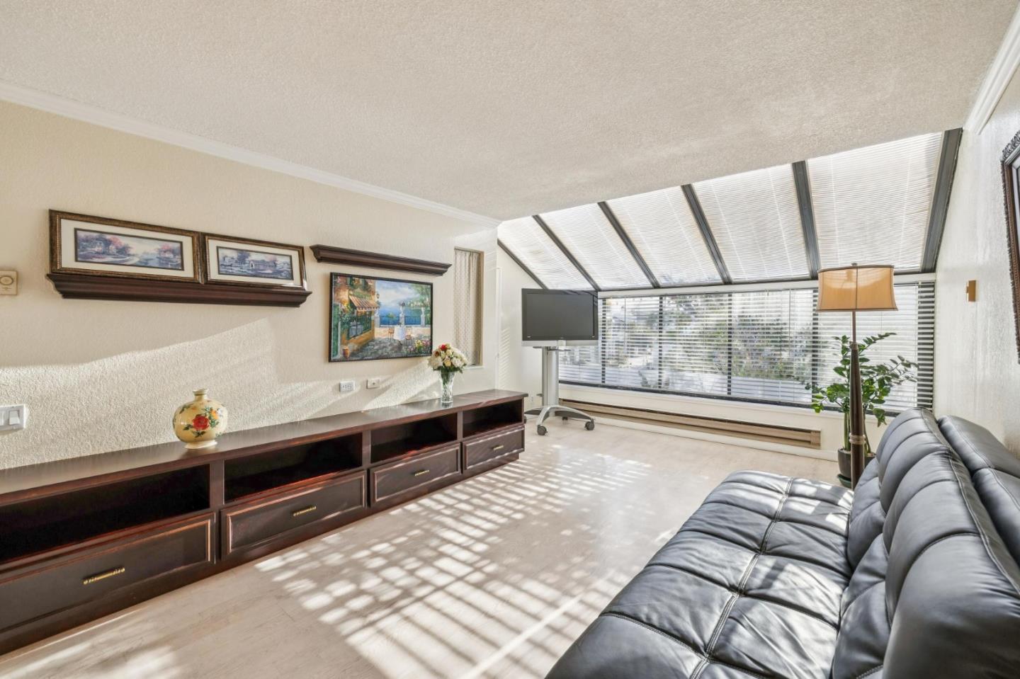 Photo #6: ML82040300 Listing: Photo #6