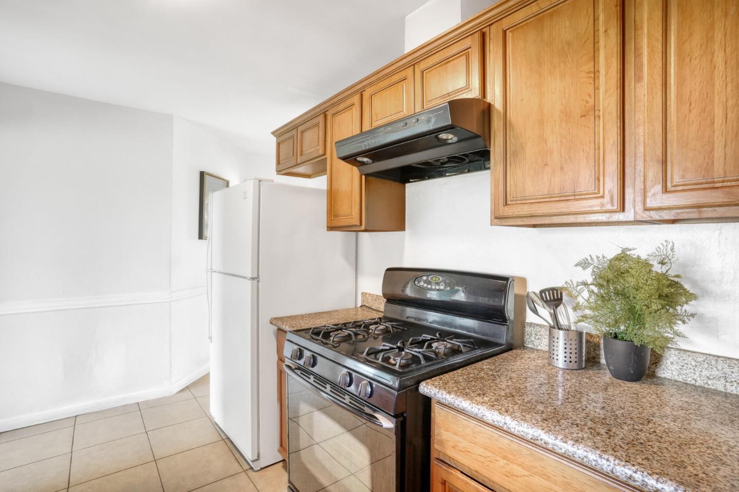 Detail Gallery Image 10 of 36 For 37266 Spruce St, Newark,  CA 94560 - 3 Beds | 1 Baths