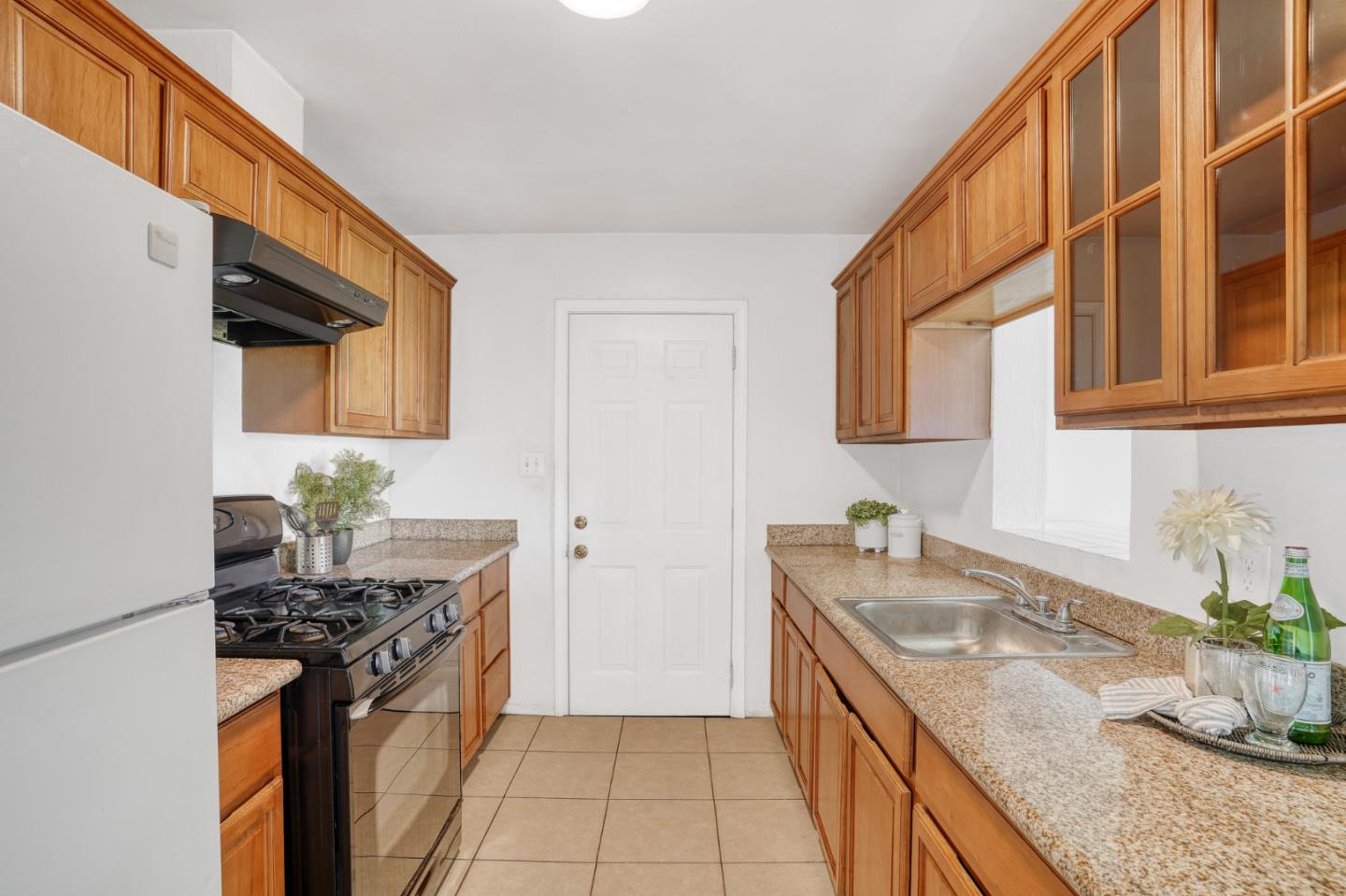 Detail Gallery Image 7 of 36 For 37266 Spruce St, Newark,  CA 94560 - 3 Beds | 1 Baths