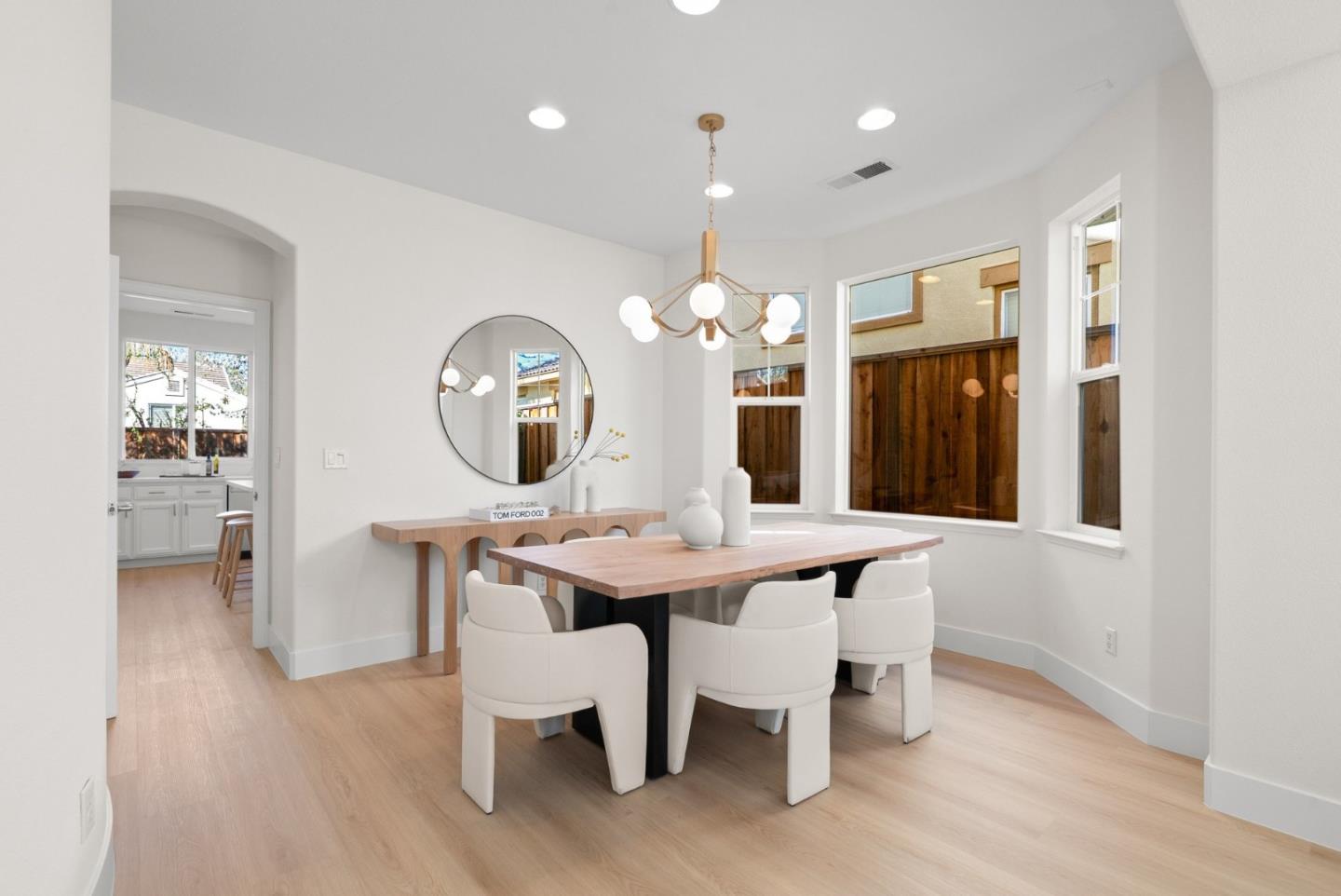 Detail Gallery Image 11 of 75 For 3937 Emerald Isle Ln, San Jose,  CA 95135 - 4 Beds | 3 Baths