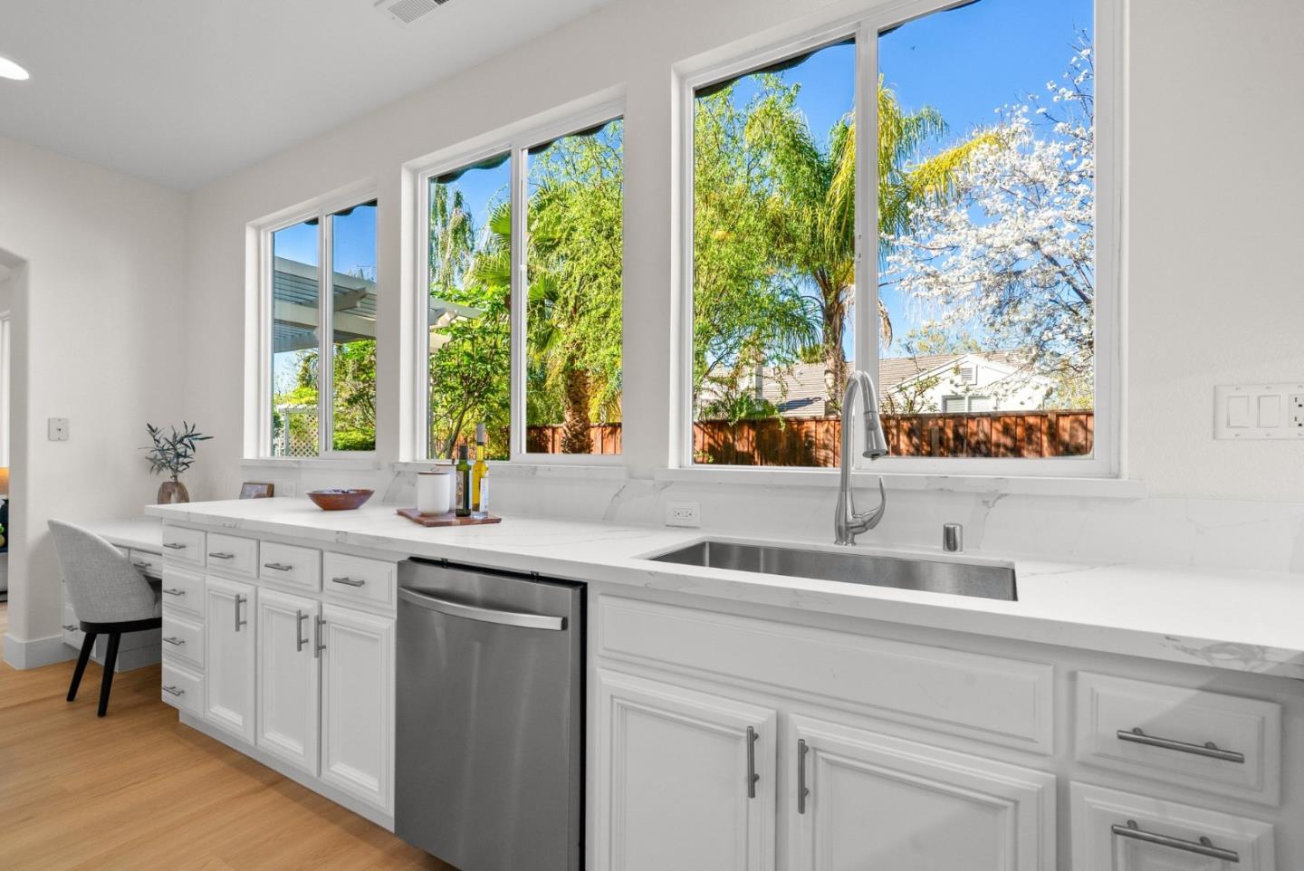 Detail Gallery Image 21 of 75 For 3937 Emerald Isle Ln, San Jose,  CA 95135 - 4 Beds | 3 Baths