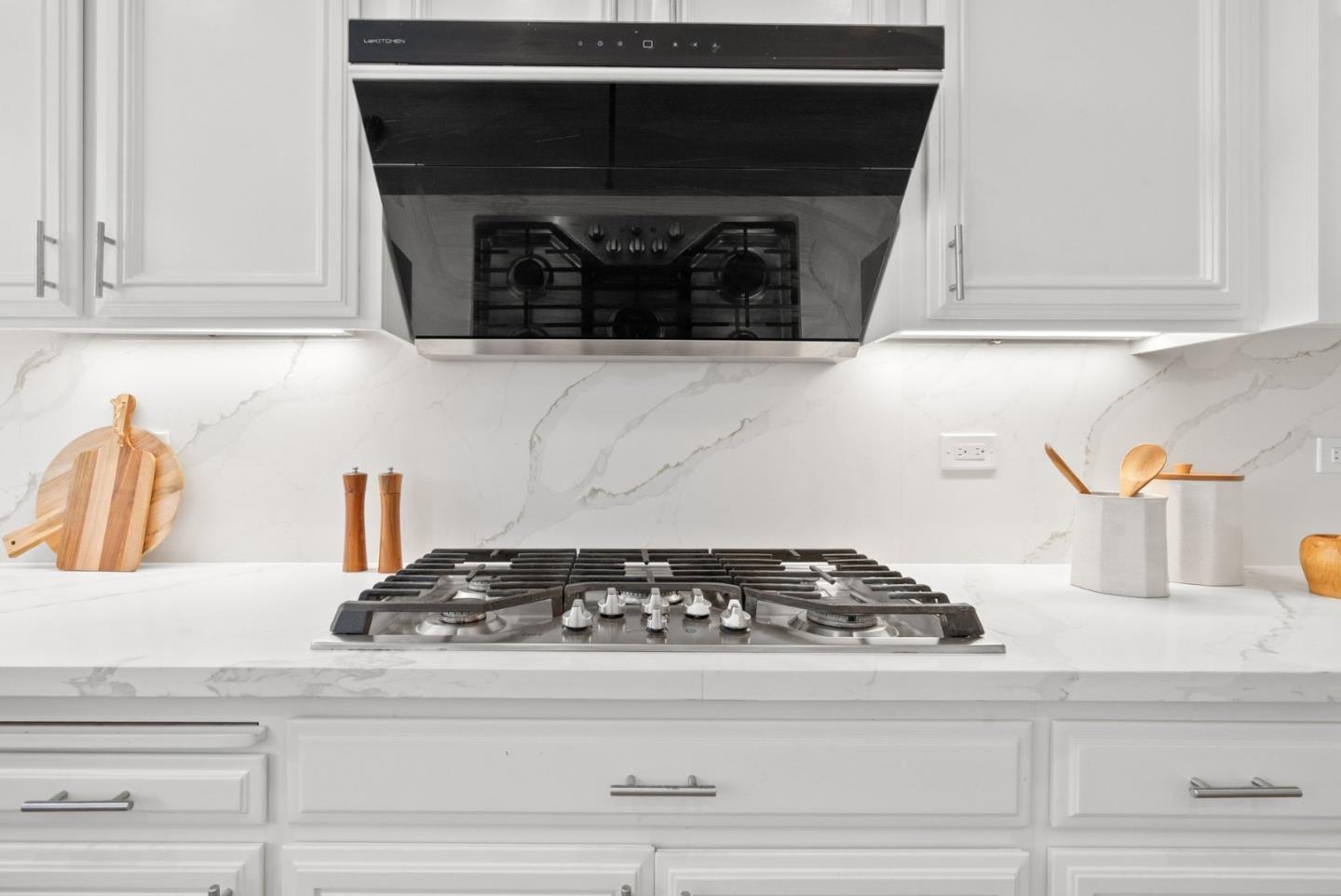 Detail Gallery Image 23 of 75 For 3937 Emerald Isle Ln, San Jose,  CA 95135 - 4 Beds | 3 Baths