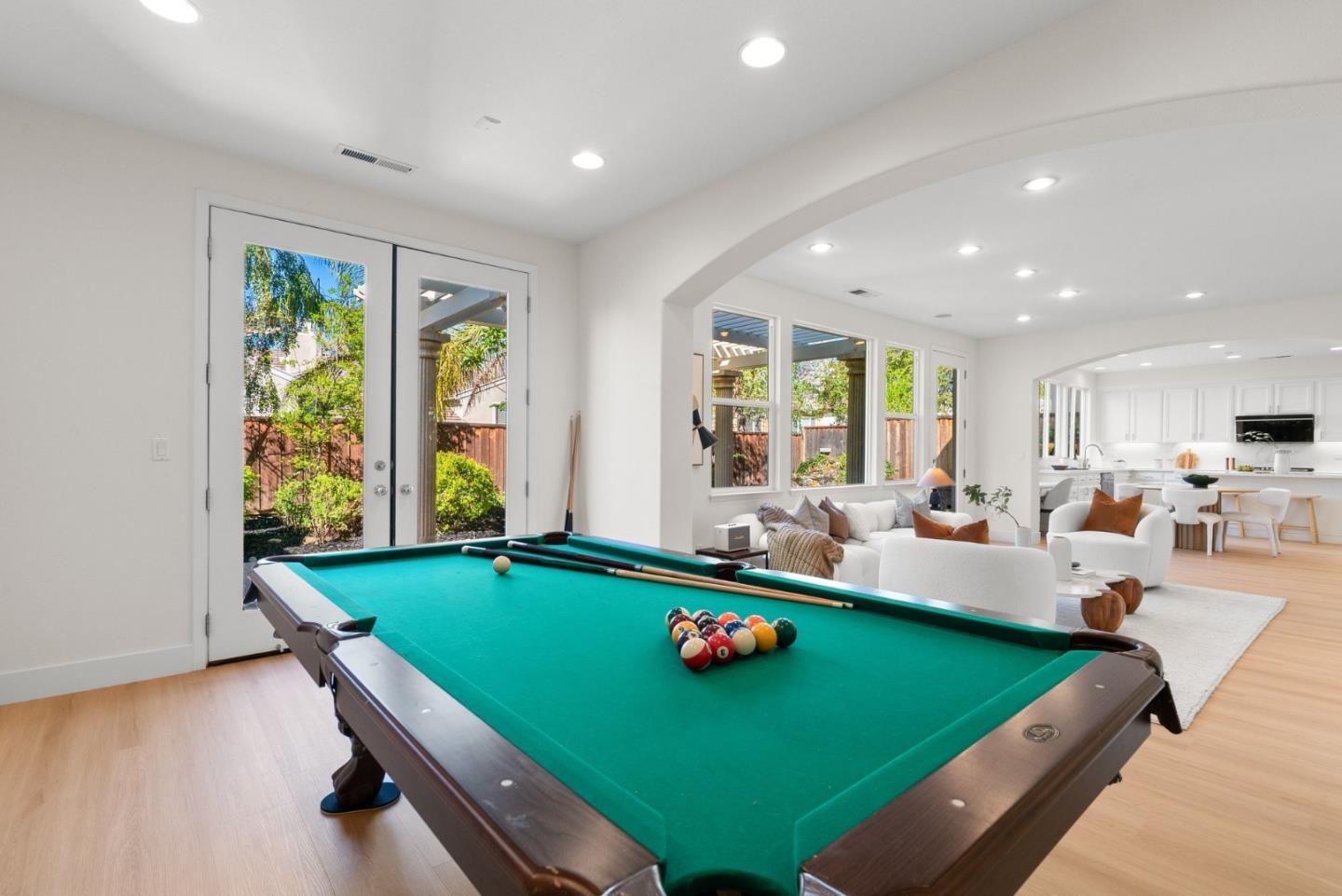 Detail Gallery Image 39 of 75 For 3937 Emerald Isle Ln, San Jose,  CA 95135 - 4 Beds | 3 Baths