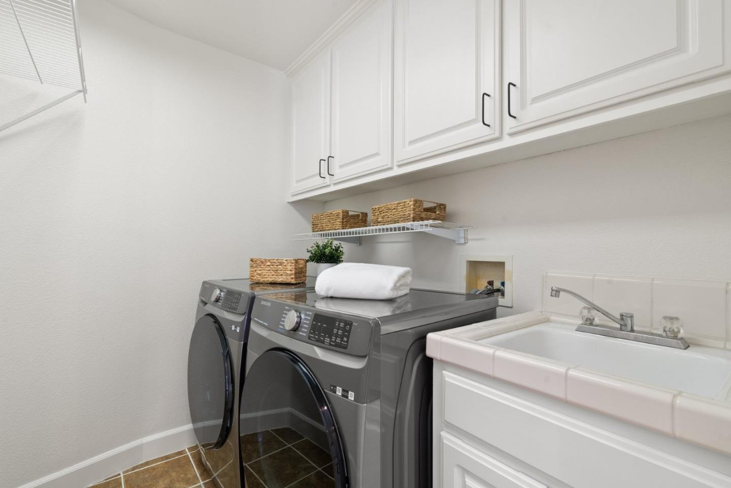 Detail Gallery Image 65 of 75 For 3937 Emerald Isle Ln, San Jose,  CA 95135 - 4 Beds | 3 Baths