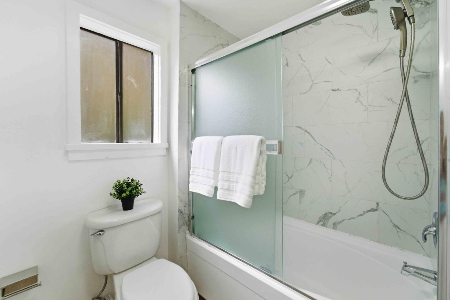 Detail Gallery Image 19 of 49 For 496 Golfview Dr, San Jose,  CA 95127 - 2 Beds | 2/1 Baths