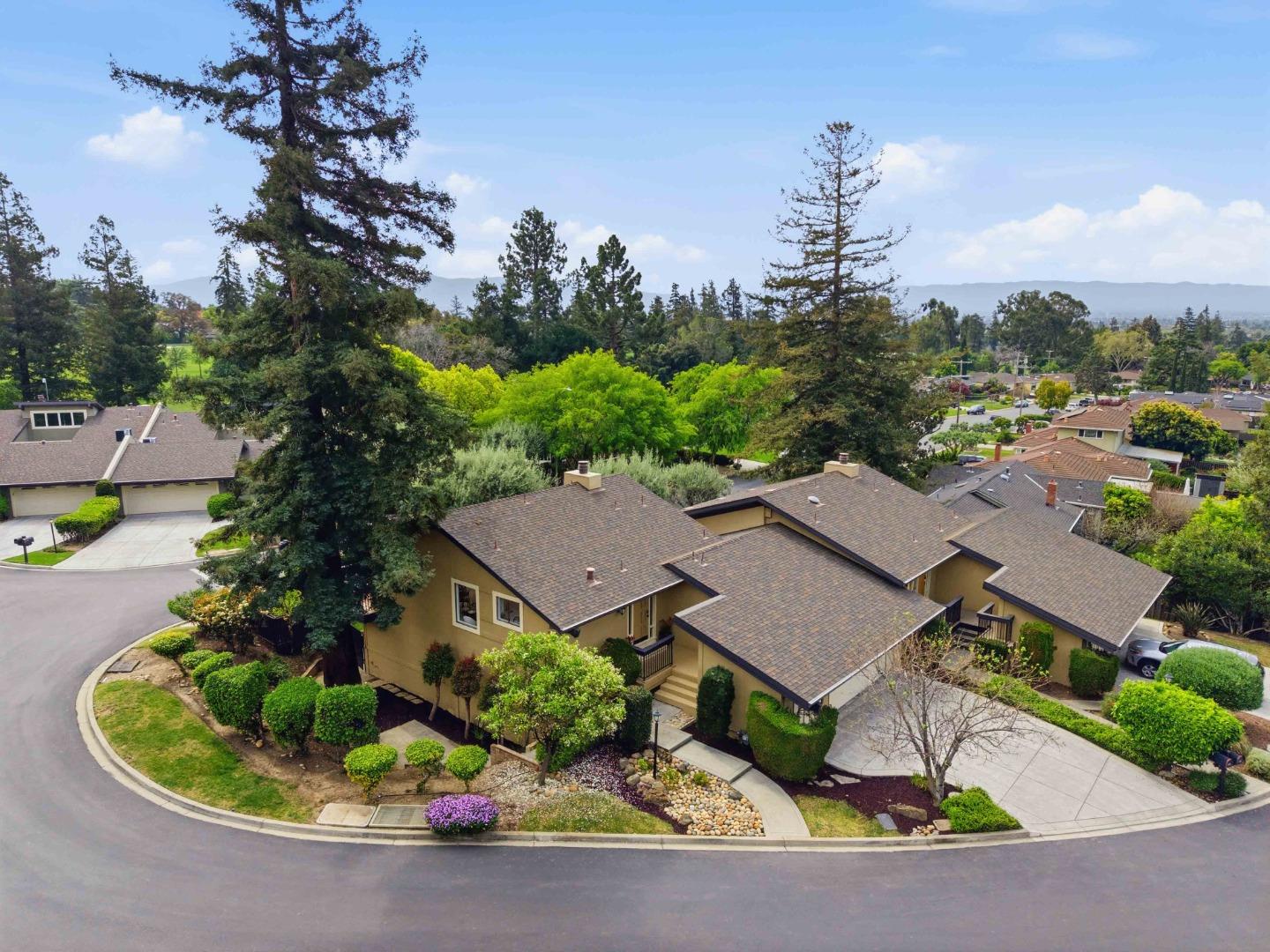 Detail Gallery Image 2 of 49 For 496 Golfview Dr, San Jose,  CA 95127 - 2 Beds | 2/1 Baths