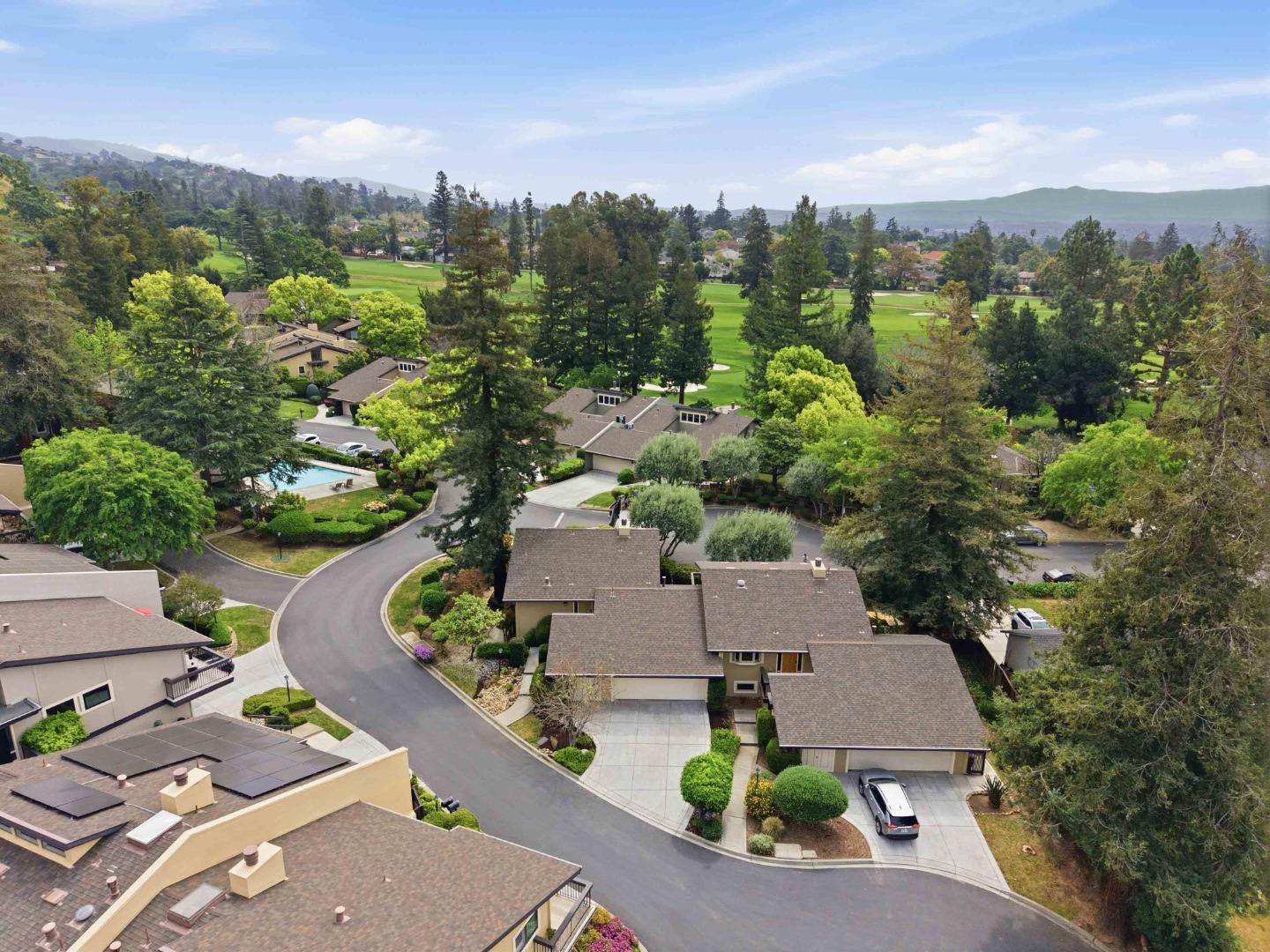 Detail Gallery Image 6 of 49 For 496 Golfview Dr, San Jose,  CA 95127 - 2 Beds | 2/1 Baths