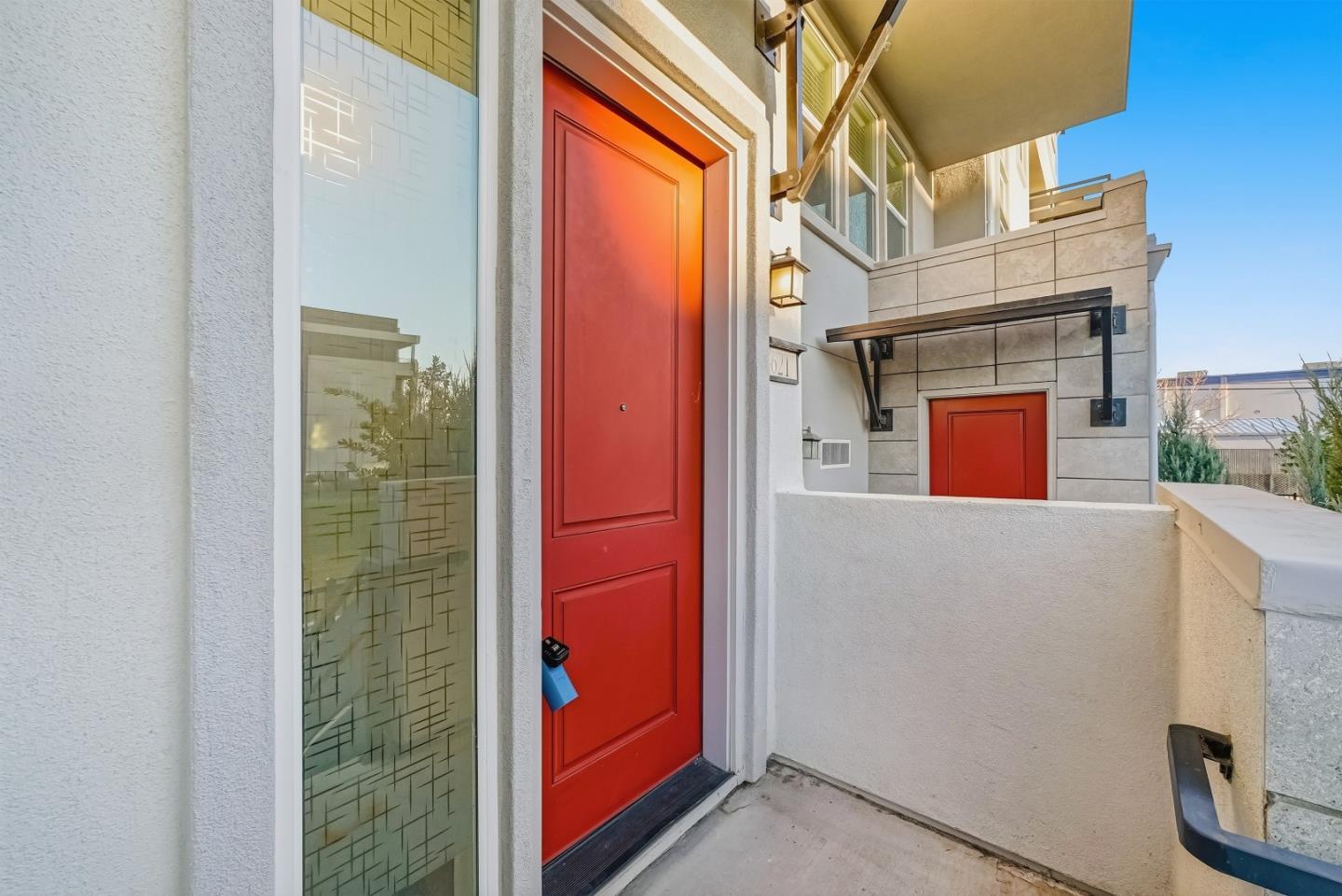 Detail Gallery Image 3 of 50 For 621 Blackbury Ln, San Jose,  CA 95133 - 3 Beds | 3 Baths