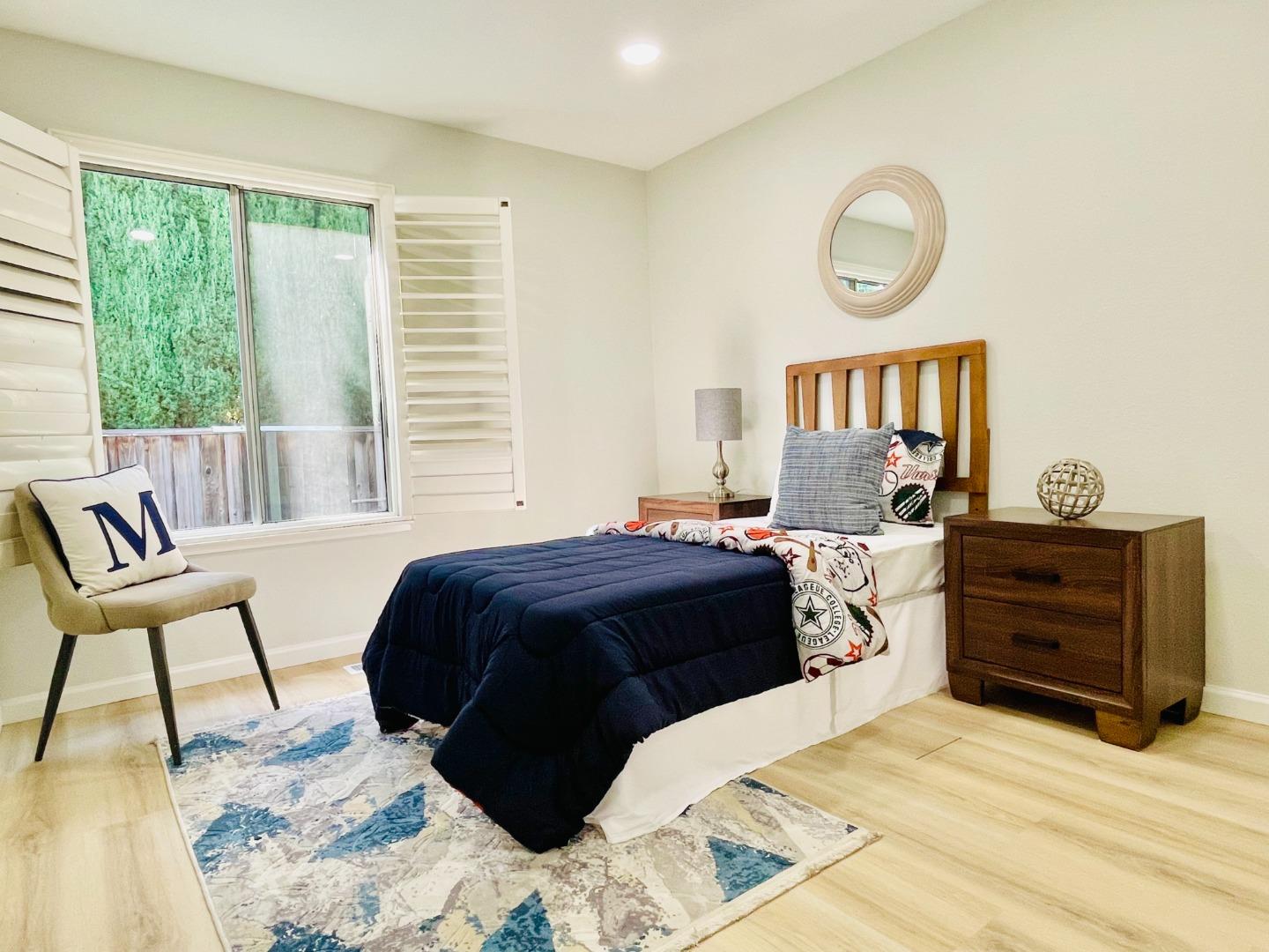 Detail Gallery Image 23 of 42 For 3561 Slopeview Dr, San Jose,  CA 95148 - 3 Beds | 2 Baths