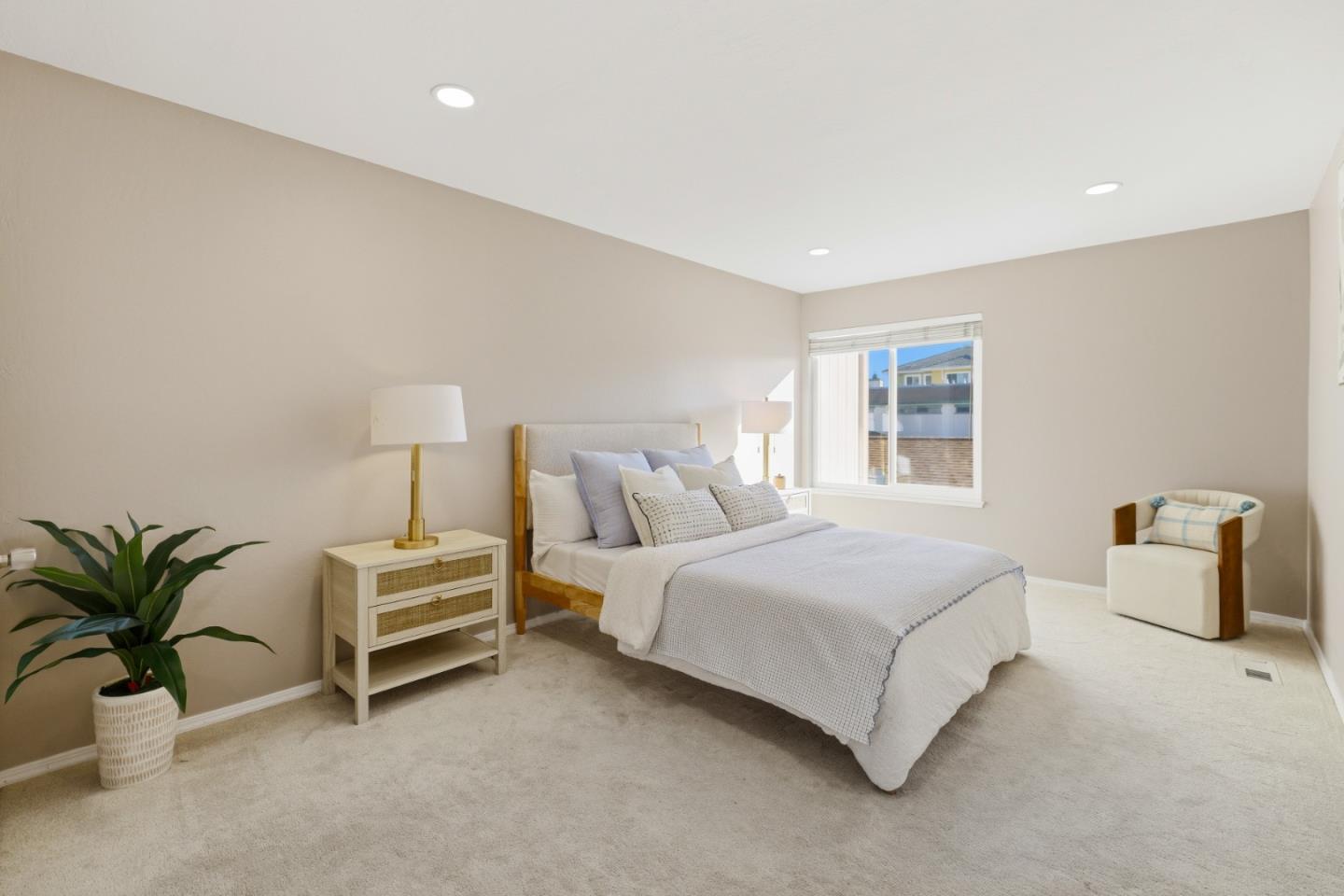 Detail Gallery Image 19 of 29 For 32060 Paloma Ct, Union City,  CA 94587 - 2 Beds | 2/1 Baths