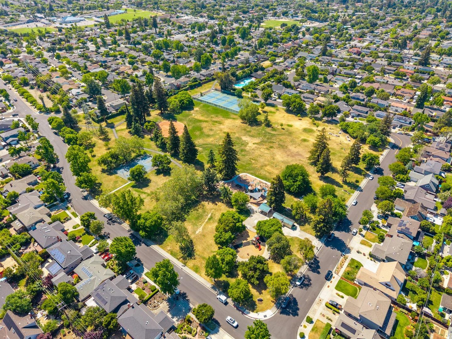 Detail Gallery Image 27 of 27 For 2823 Quinto Way, San Jose,  CA 95124 - 3 Beds | 2 Baths