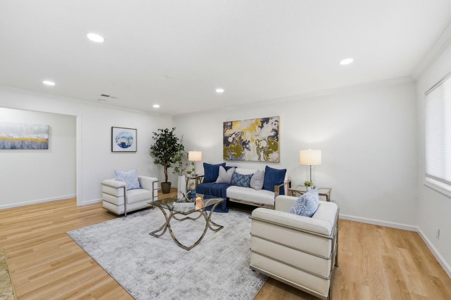 Detail Gallery Image 4 of 25 For 2823 Quinto Way, San Jose,  CA 95124 - 3 Beds | 2 Baths