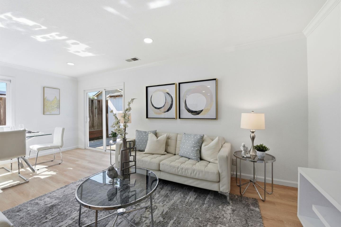 Detail Gallery Image 9 of 25 For 2823 Quinto Way, San Jose,  CA 95124 - 3 Beds | 2 Baths