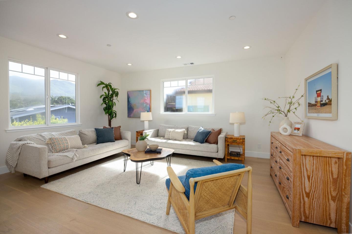 Detail Gallery Image 25 of 53 For 525 5th St, Montara,  CA 94037 - 3 Beds | 3 Baths