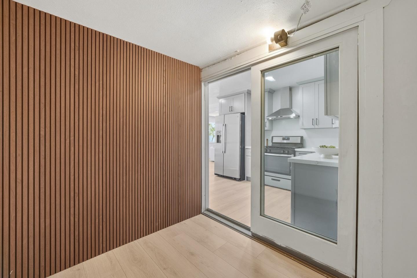 Detail Gallery Image 20 of 49 For 714 Santa Rosa St, Sunnyvale,  CA 94085 - 4 Beds | 2 Baths