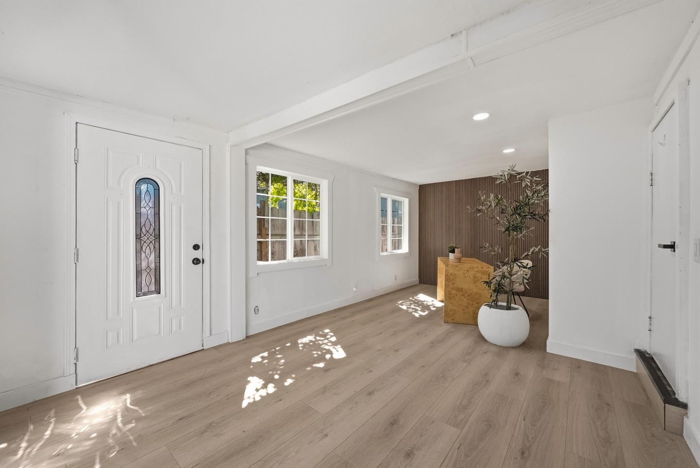 Detail Gallery Image 38 of 49 For 714 Santa Rosa St, Sunnyvale,  CA 94085 - 4 Beds | 2 Baths