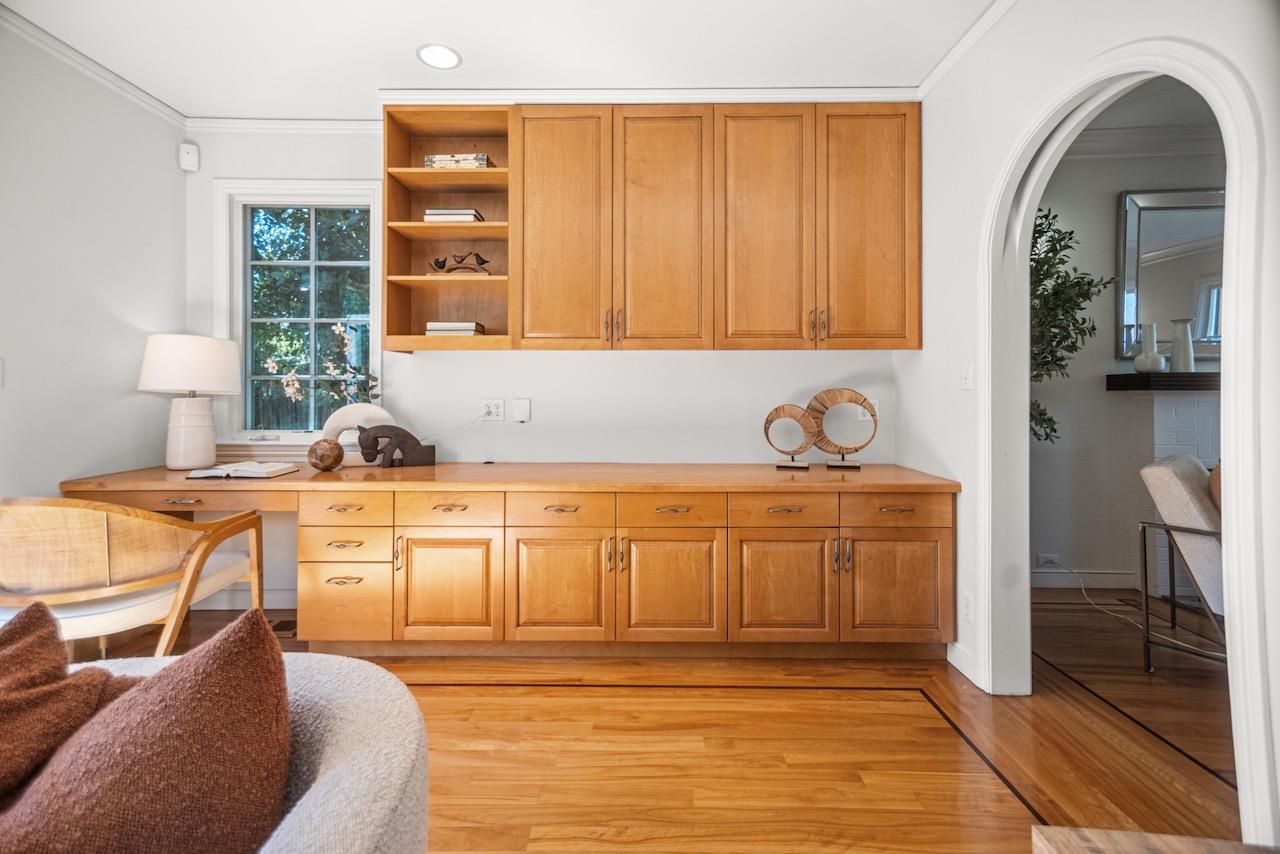 Detail Gallery Image 14 of 42 For 307 Aragon Blvd, San Mateo,  CA 94402 - 3 Beds | 2/1 Baths