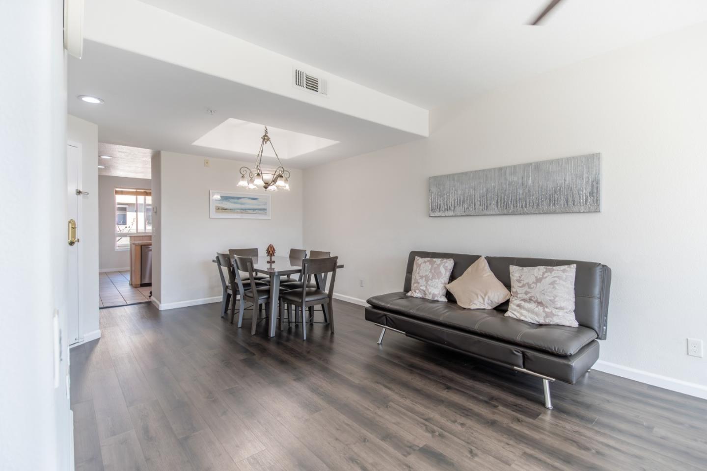 Photo #5: ML82040317 Listing: Photo #5