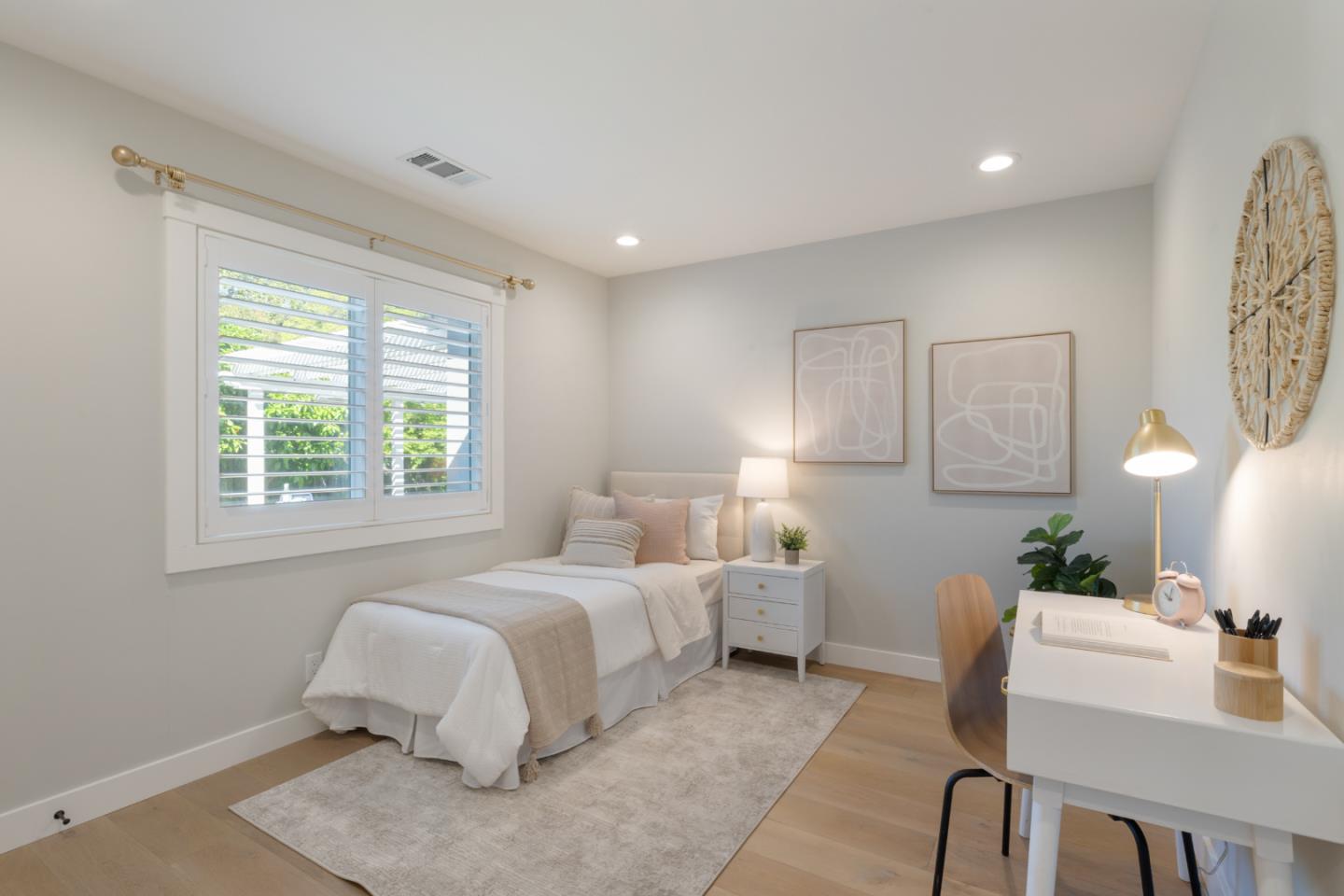 Detail Gallery Image 11 of 15 For 727 N Clover Ave, San Jose,  CA 95128 - 3 Beds | 2 Baths