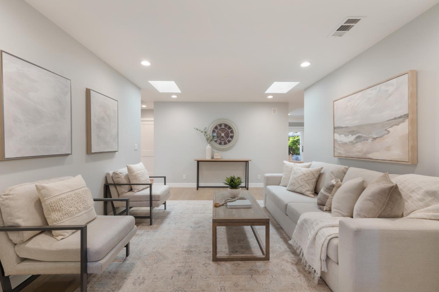 Detail Gallery Image 2 of 15 For 727 N Clover Ave, San Jose,  CA 95128 - 3 Beds | 2 Baths