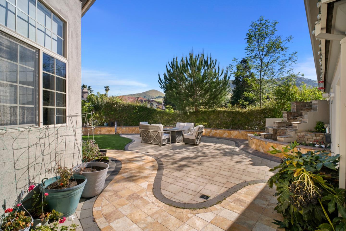 Detail Gallery Image 8 of 46 For 44450 Cavisson Ct, Fremont,  CA 94539 - 5 Beds | 4 Baths