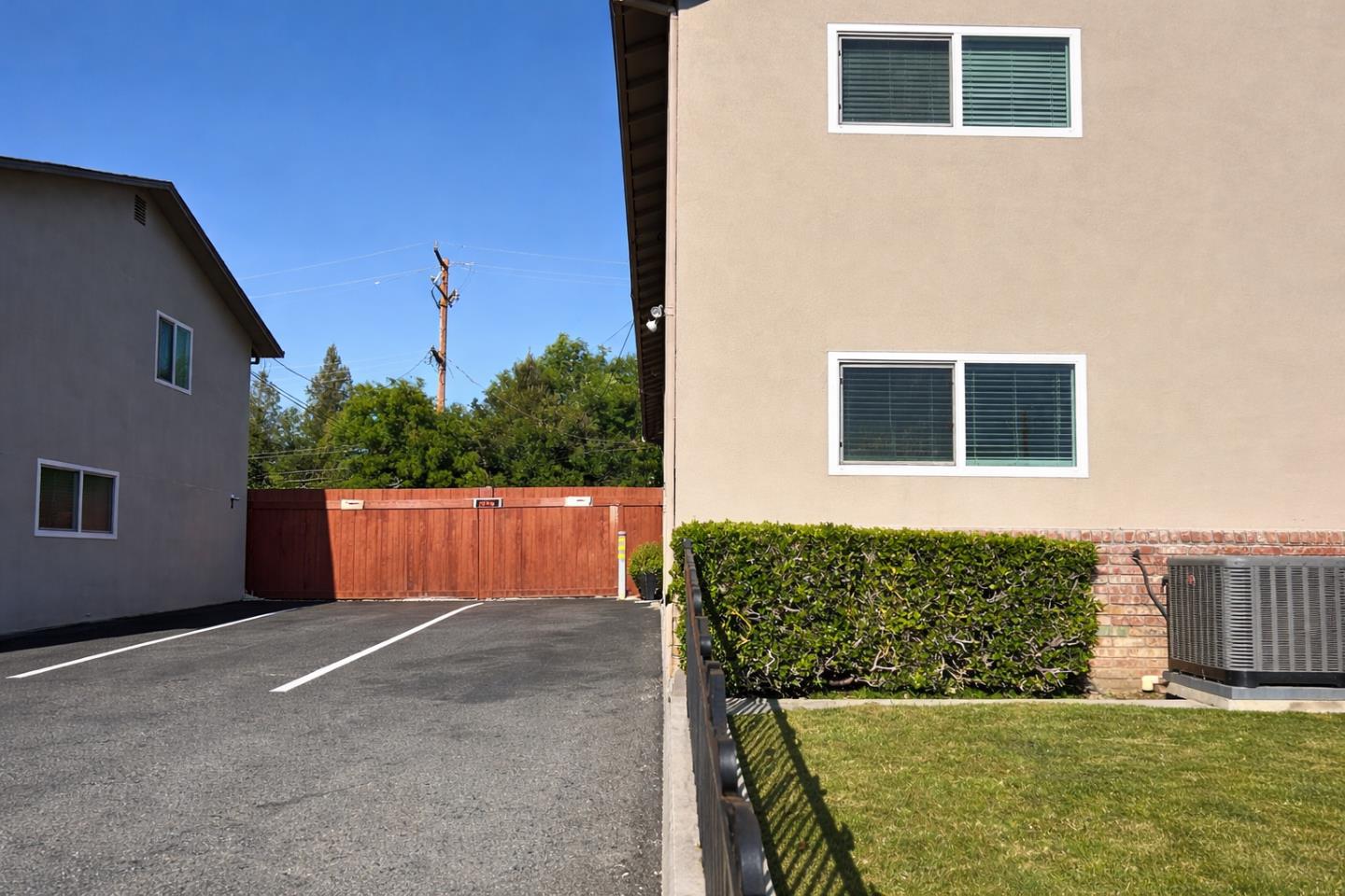 Detail Gallery Image 9 of 14 For 3057 Westboro Dr, San Jose,  CA 95127 - – Beds | – Baths