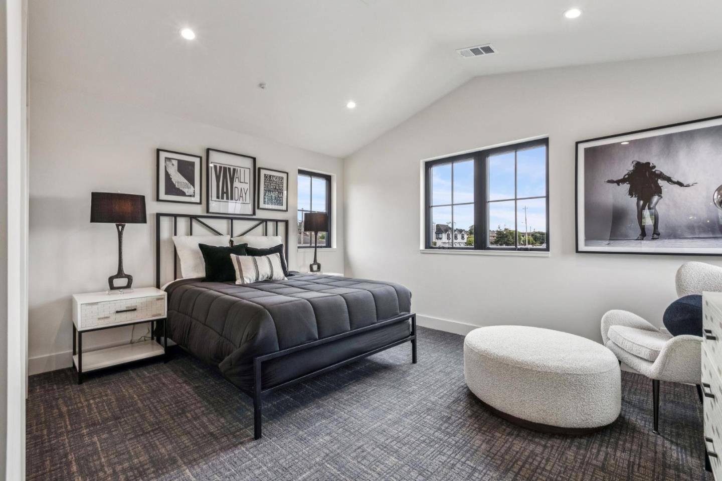 Detail Gallery Image 38 of 52 For 587 Creekside Dr, Half Moon Bay,  CA 94019 - 4 Beds | 3/1 Baths