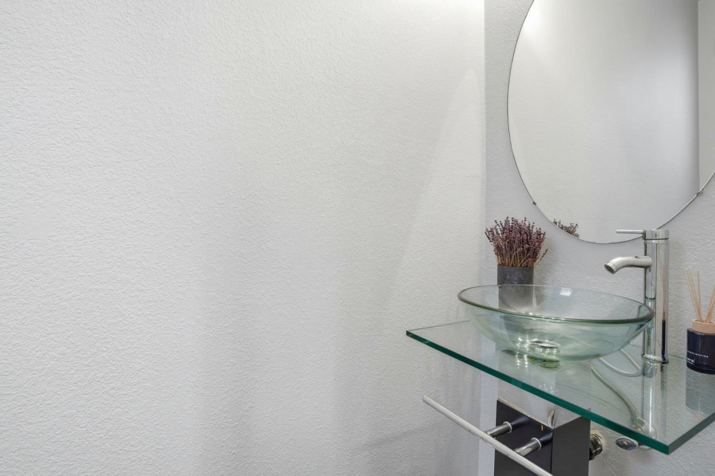 Photo #17: ML82040325 Listing: Photo #17