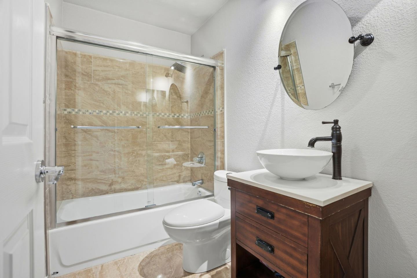 Photo #19: ML82040325 Listing: Photo #19