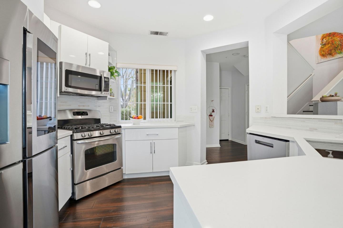 Photo #7: ML82040325 Listing: Photo #7