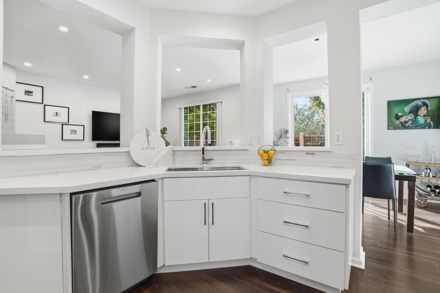 Photo #8: ML82040325 Listing: Photo #8