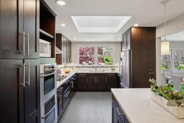 Detail Gallery Image 12 of 40 For 765 Sequoia Ave, San Mateo,  CA 94403 - 3 Beds | 2 Baths